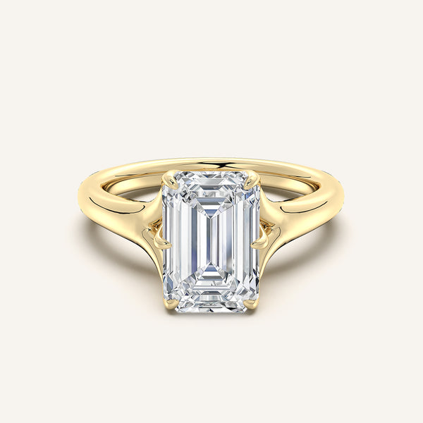 Petale Solitaire Engagement Ring | 14k Yellow Gold