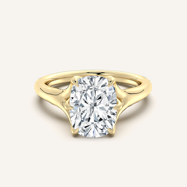Petale Solitaire Engagement Ring | 18k Yellow Gold