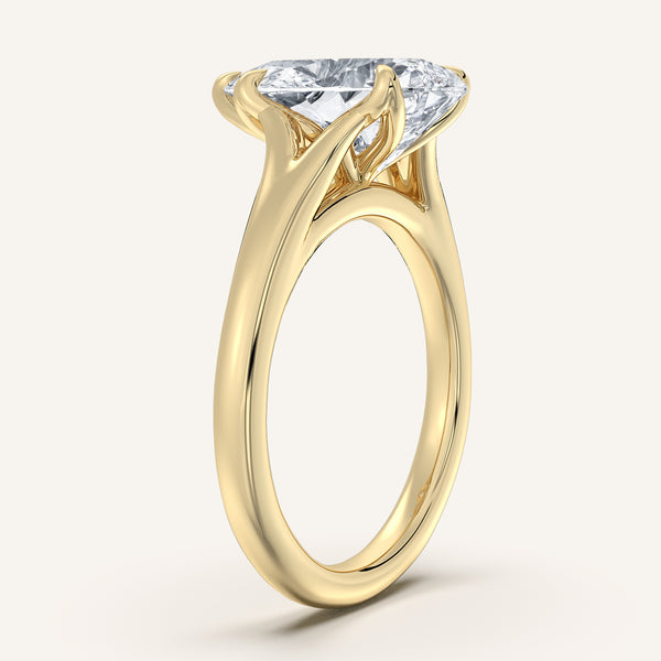 Pear Shape Split Shank Tulip Style Engagement Ring | 14k Yellow Gold
