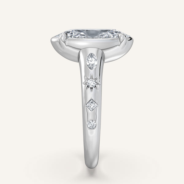 Moval Faux Bezel Engagement Ring | Platinum