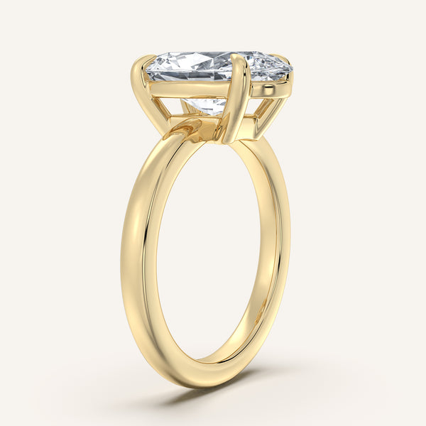 Moval Low Profile Engagement Ring | 18k Yellow Gold
