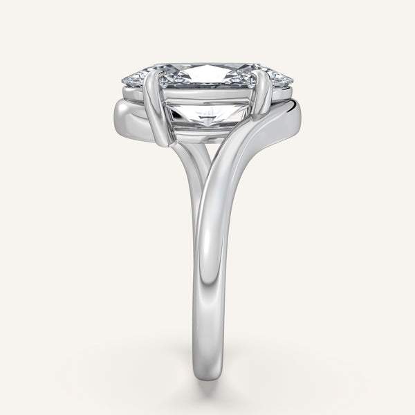 Moval Bypass Engagement Ring | Platinum
