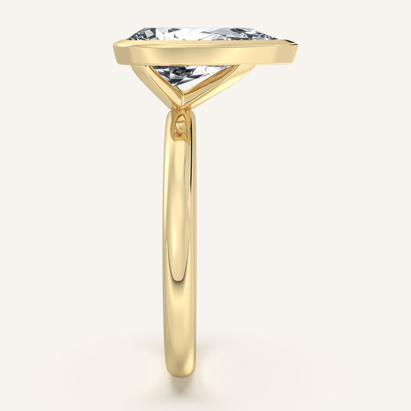 Pear Shape Bezel Set Engagement Ring | 14k Yellow Gold