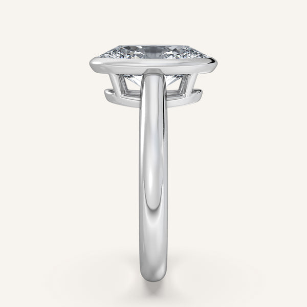 Oval Low Profile Bezel Ring | Platinum
