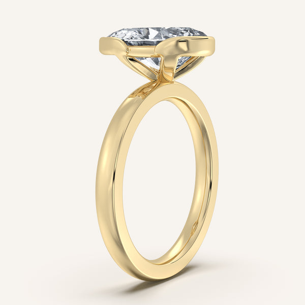 Pear Shape Half Bezel Engagement Ring | 14k Yellow Gold
