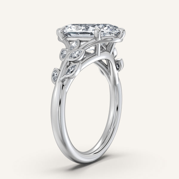Moval Floral Low Profile Ring | 18k White Gold