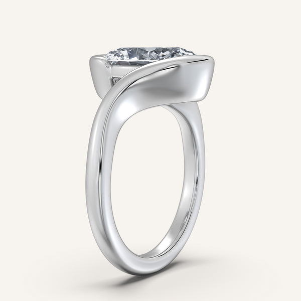 Oval Bypass Half Bezel Ring | 14k White Gold