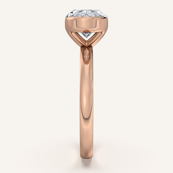 Moval East West Half Bezel Ring | 18k Rose Gold