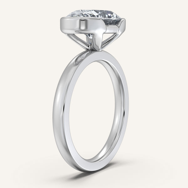 Moval East West Half Bezel Ring | 18k White Gold
