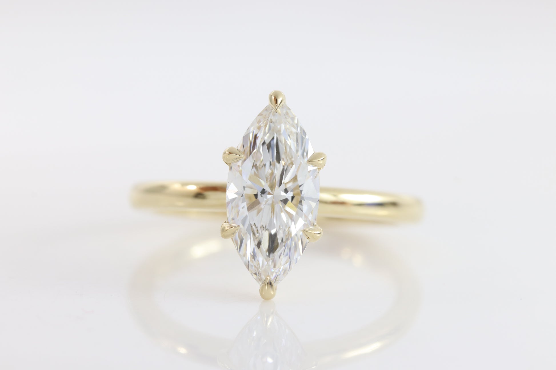 Amé Solitaire | 1.67ct E-VVS1 Marquise | 14k Yellow Gold