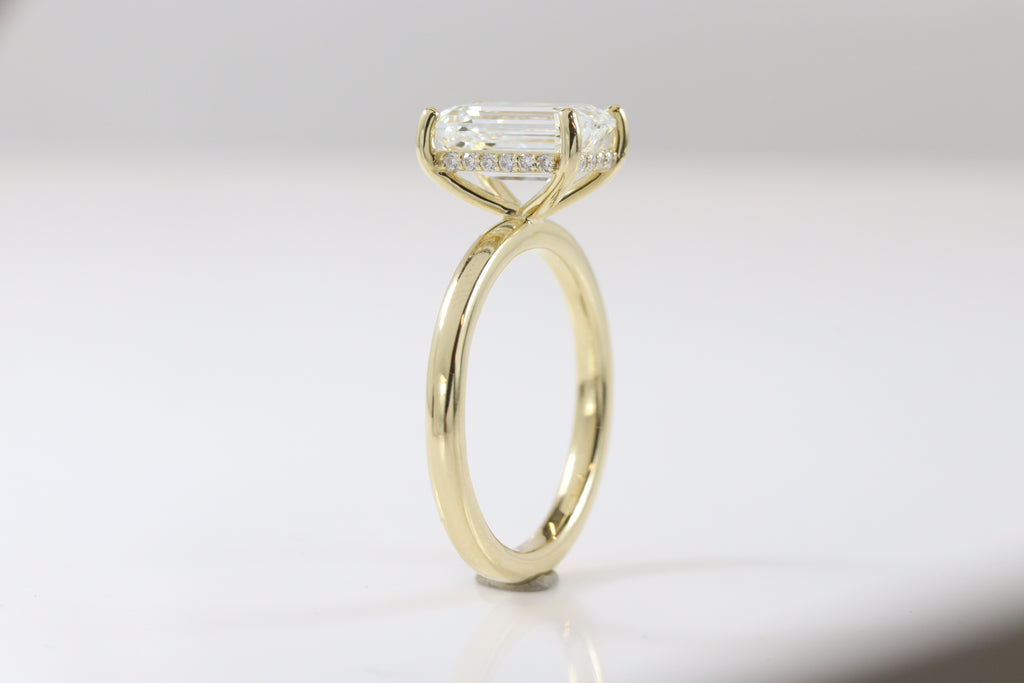 Hidden Halo | 2.85ct F-VVS1 Emerald | 14k Yellow Gold