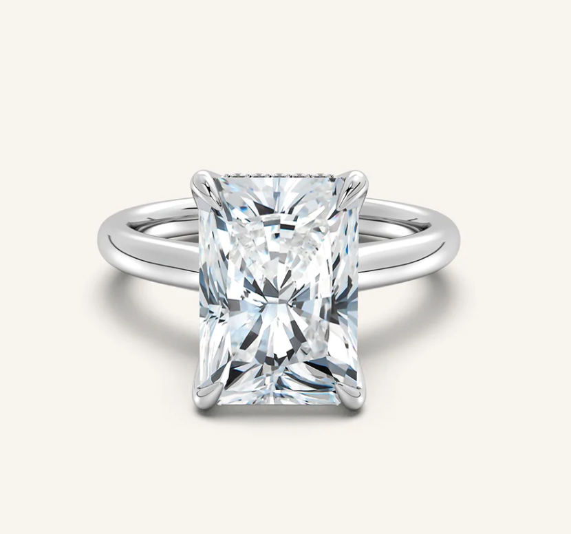 Elizabeth H. | Tulip Style Hidden Halo