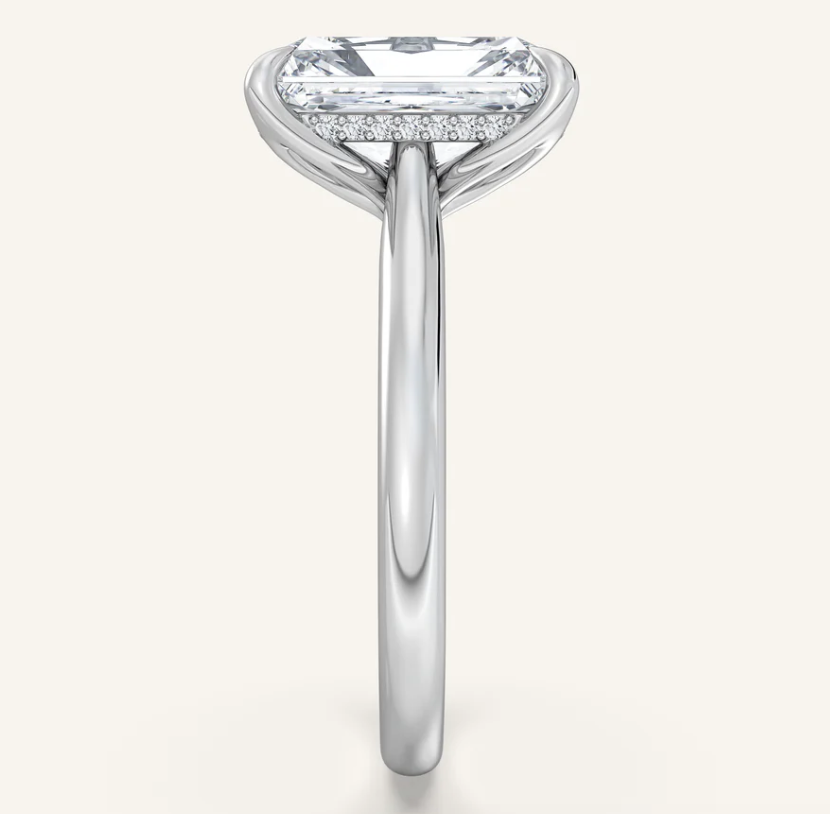 Elizabeth H. | Tulip Style Hidden Halo